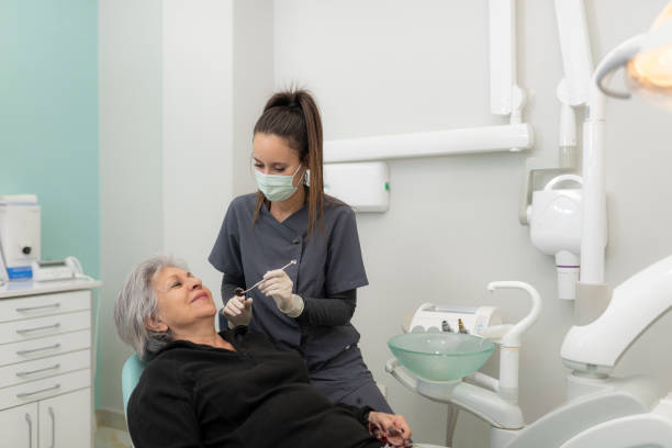 Best Emergency Dentist for Knocked-Out Tooth in Steger, IL